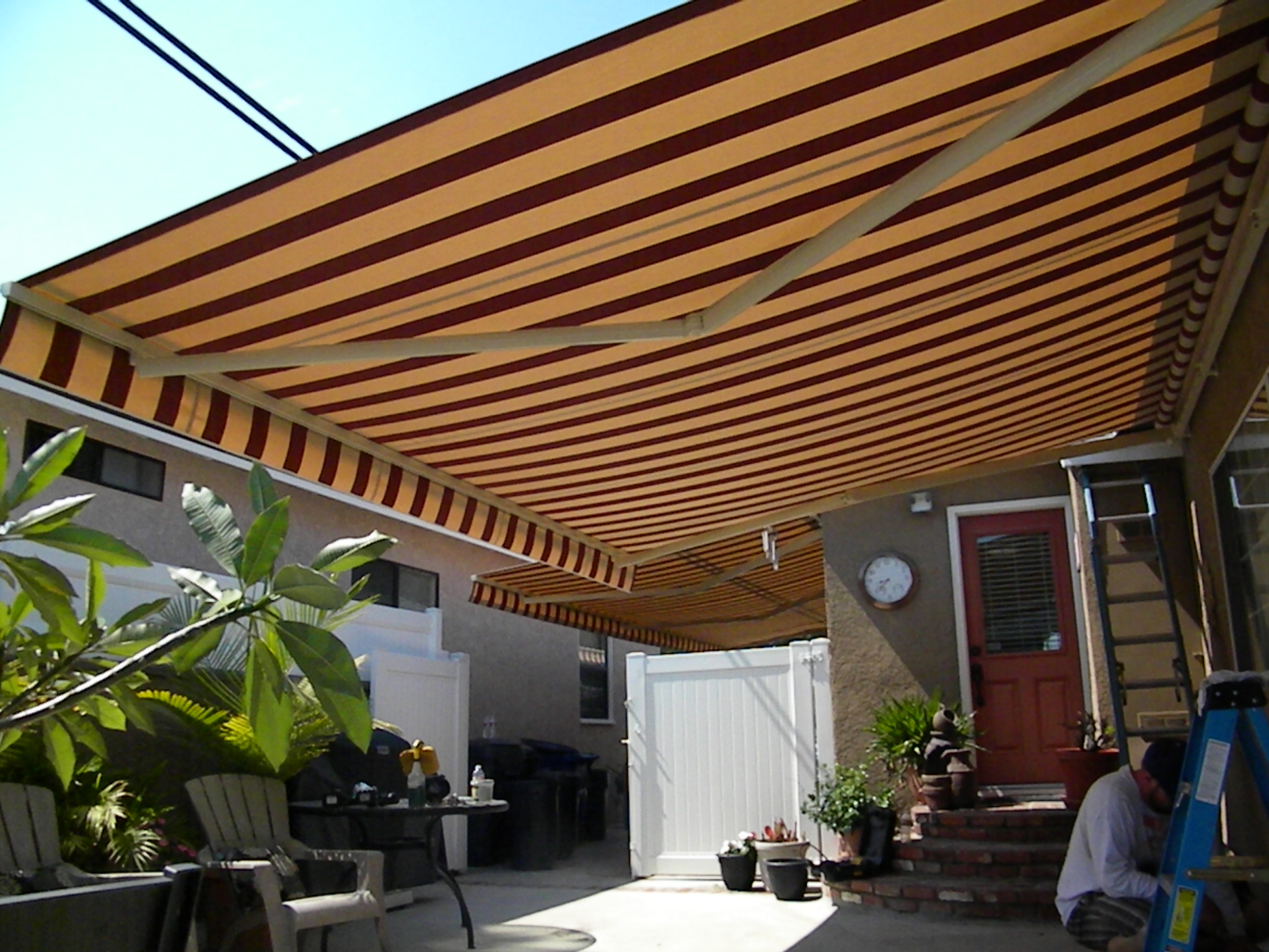 Retractable Awnings Made in the Shade Awnings